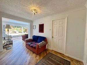 Photo 16- click for photo gallery